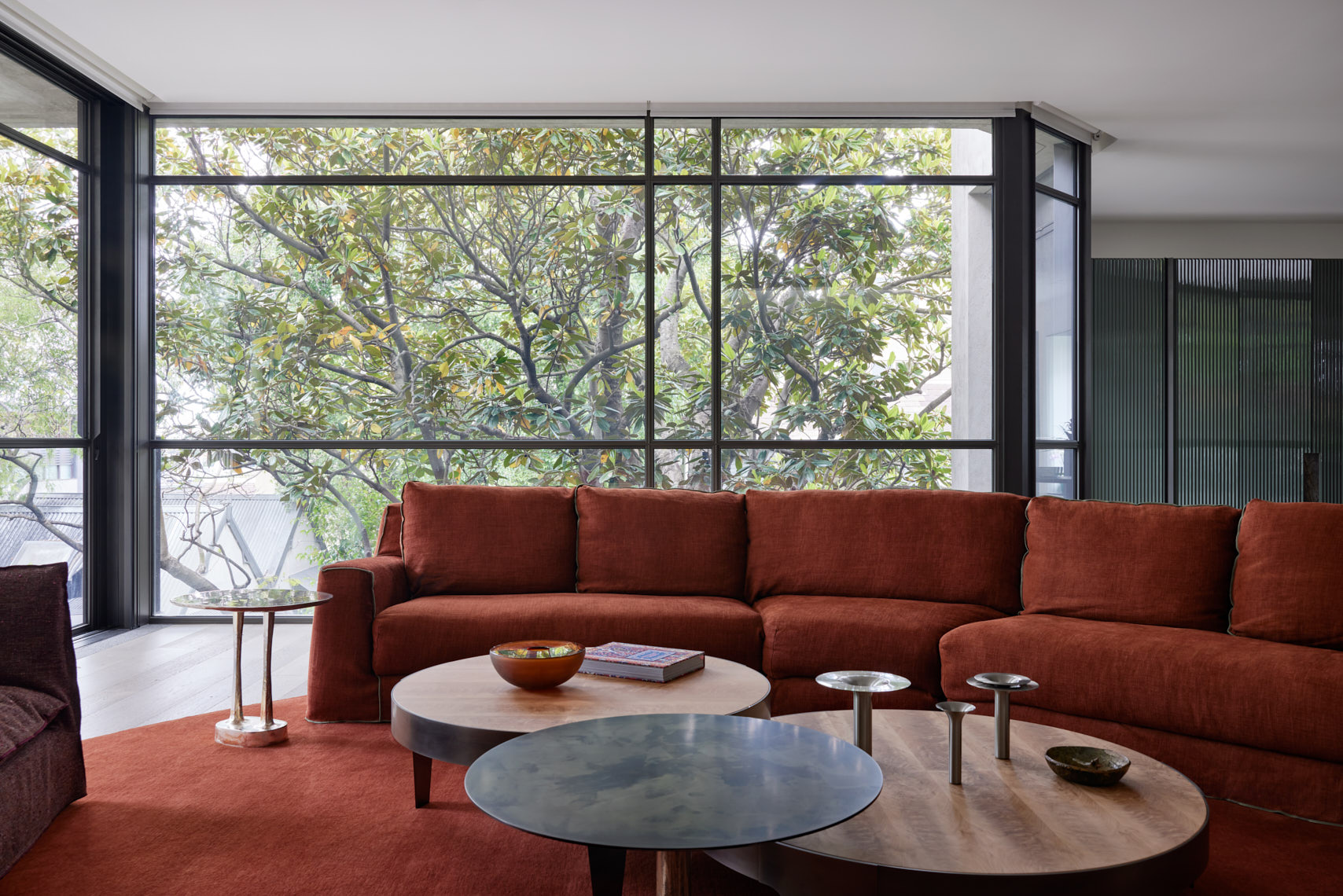 Jolson_MurphySt_LivingRoomV5_0154_Hero_HR