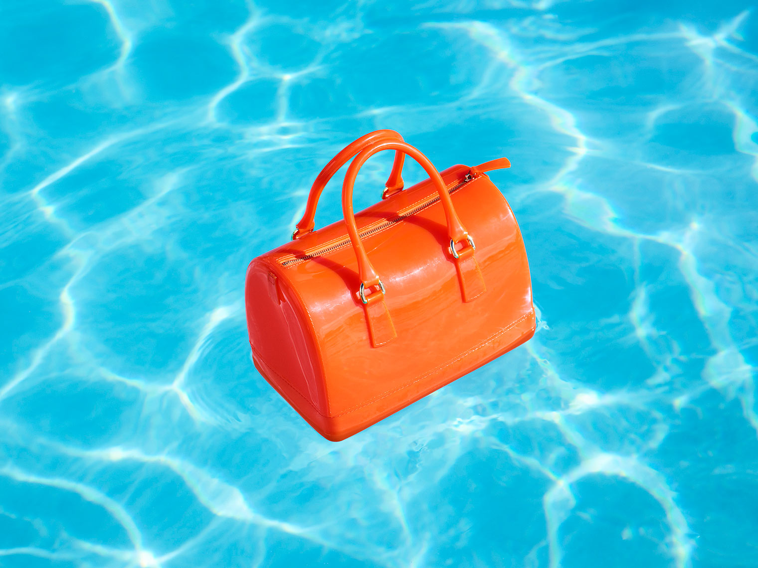 RH_Lifestyle_2019_textures_Pool_Stills_S01_00182